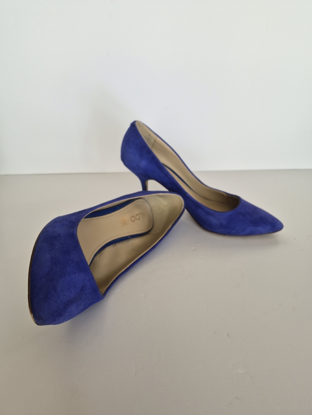 Aldo Blue Suede Pointed-Toe Kitten Heels - Fits like a size 9